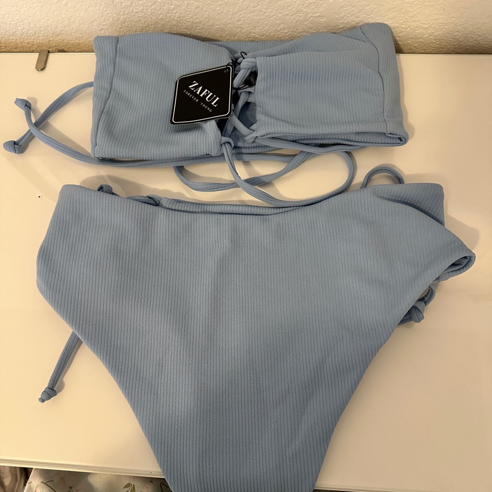 Zaful Sky Blue Ribbed Bikini Set - Picture 3 of 3